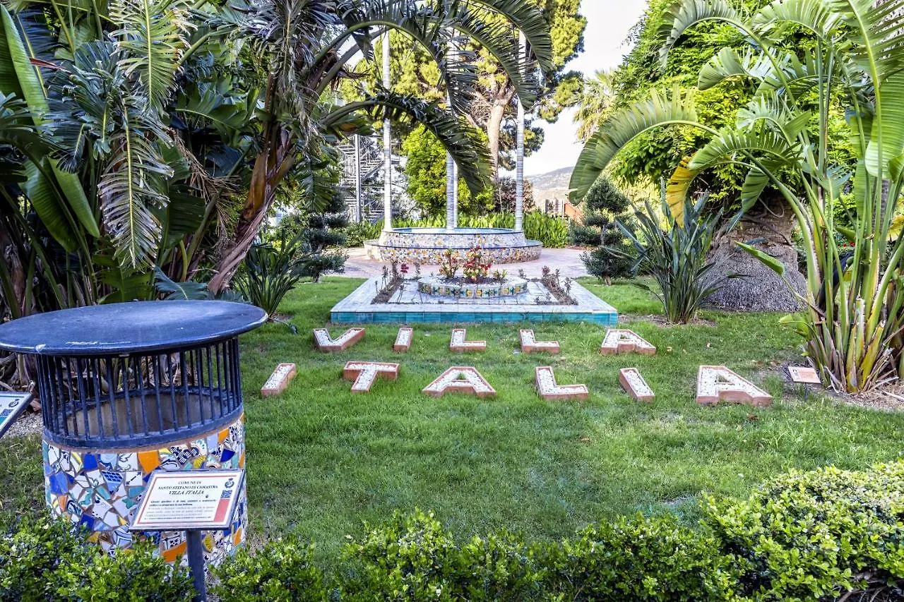 Bed and Breakfast La dimora dei ricci Santo Stefano di Camastra Italia
